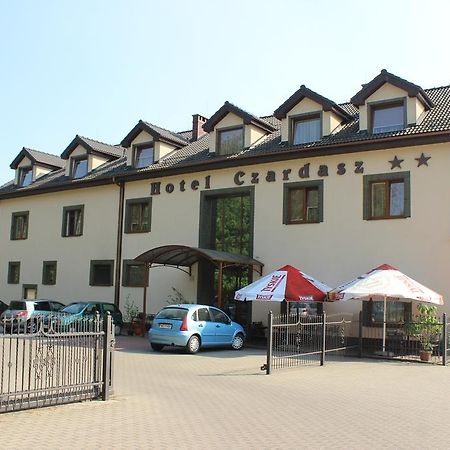 Hotel Czardasz Wrzesnia Exterior photo